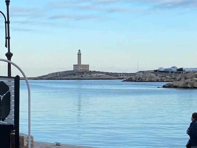 Vieste Holiday Exterior foto